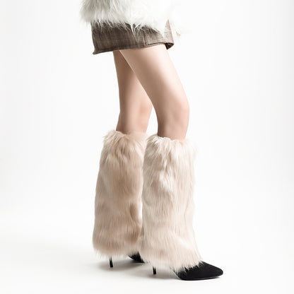 Two super comfortable women's over-the-knee boots that are a must-have for any outfit ❄️ | Plush fur and suede, perfect for creating a stylish winter look 🎁